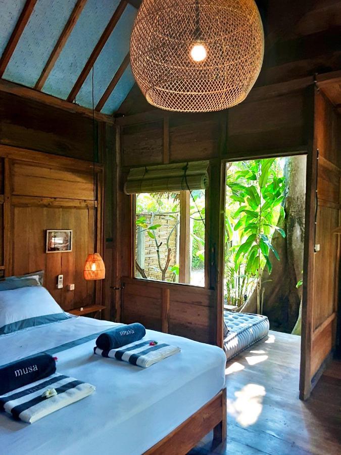 Musa Bintang Villas And Bungalows Gili Air Buitenkant foto