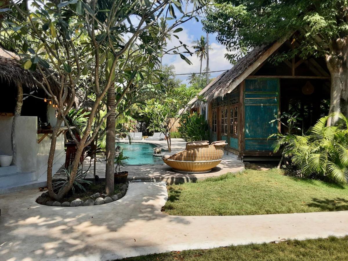 Musa Bintang Villas And Bungalows Gili Air Buitenkant foto