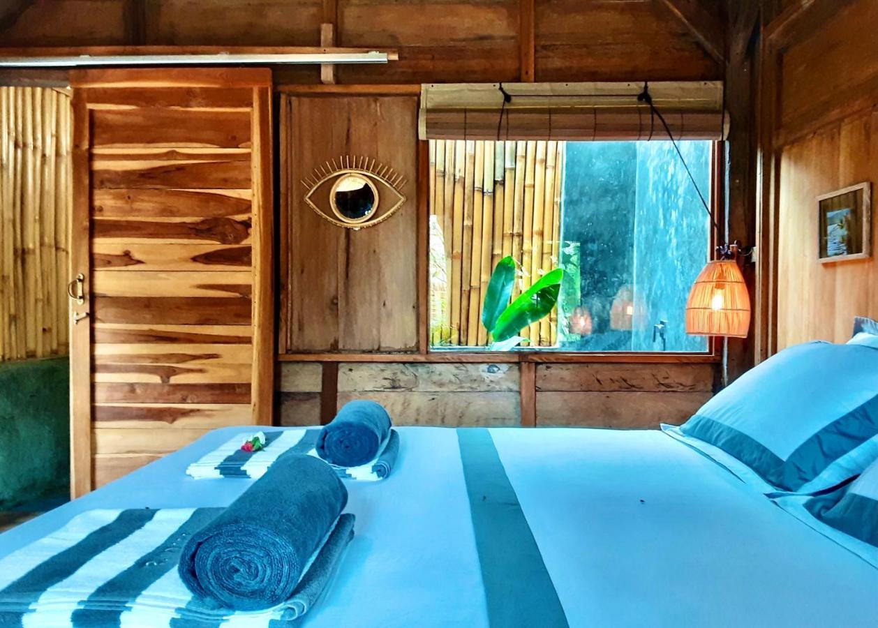Musa Bintang Villas And Bungalows Gili Air Buitenkant foto