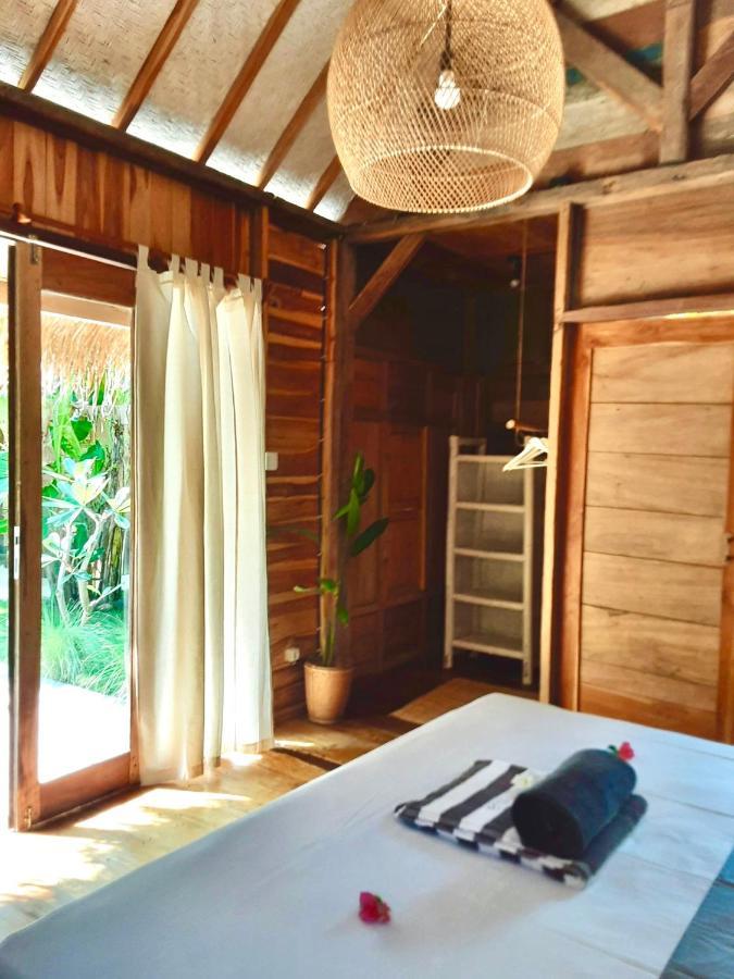 Musa Bintang Villas And Bungalows Gili Air Buitenkant foto