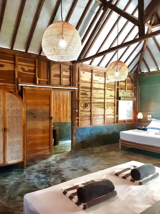 Musa Bintang Villas And Bungalows Gili Air Buitenkant foto