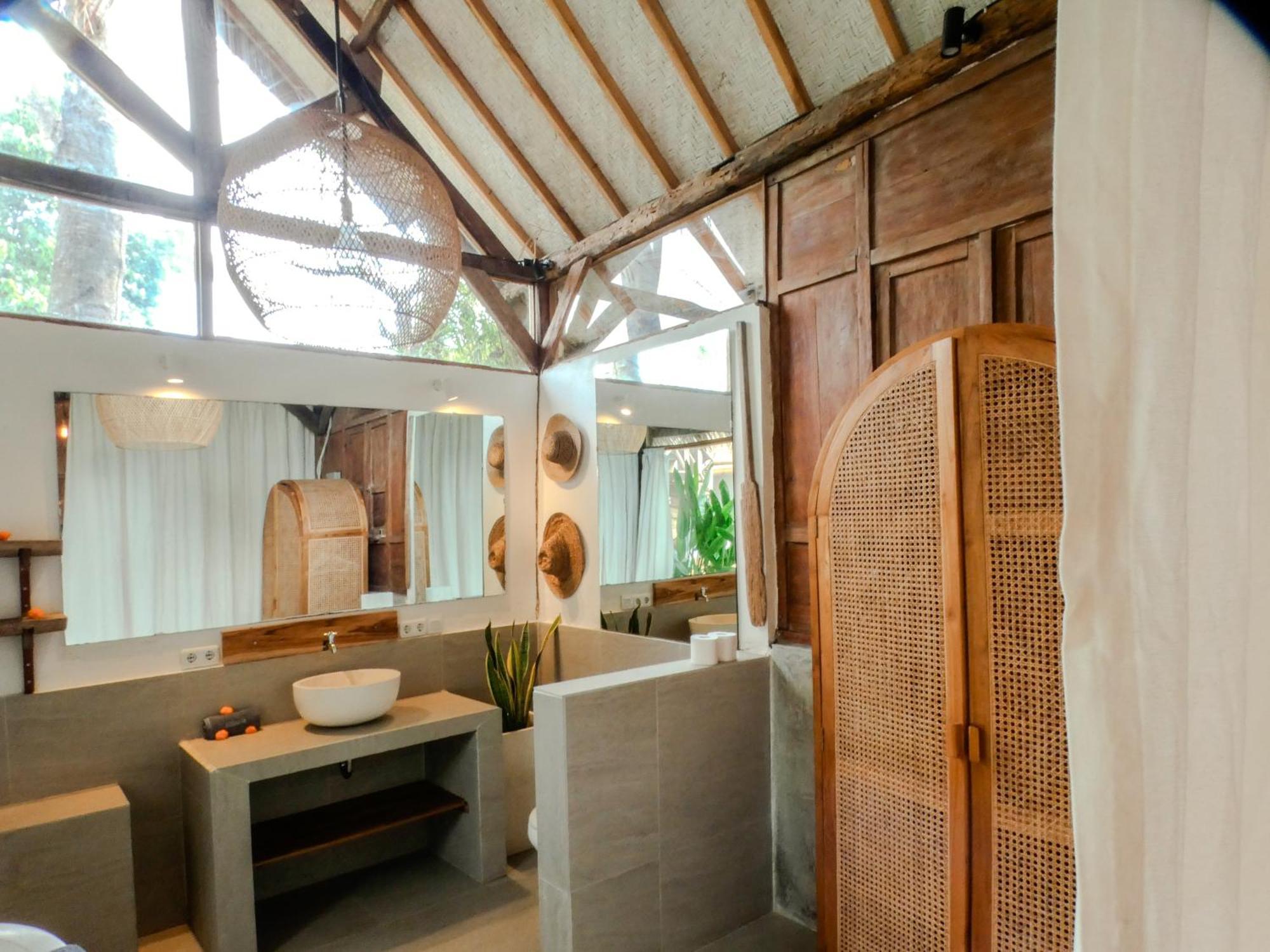 Musa Bintang Villas And Bungalows Gili Air Buitenkant foto
